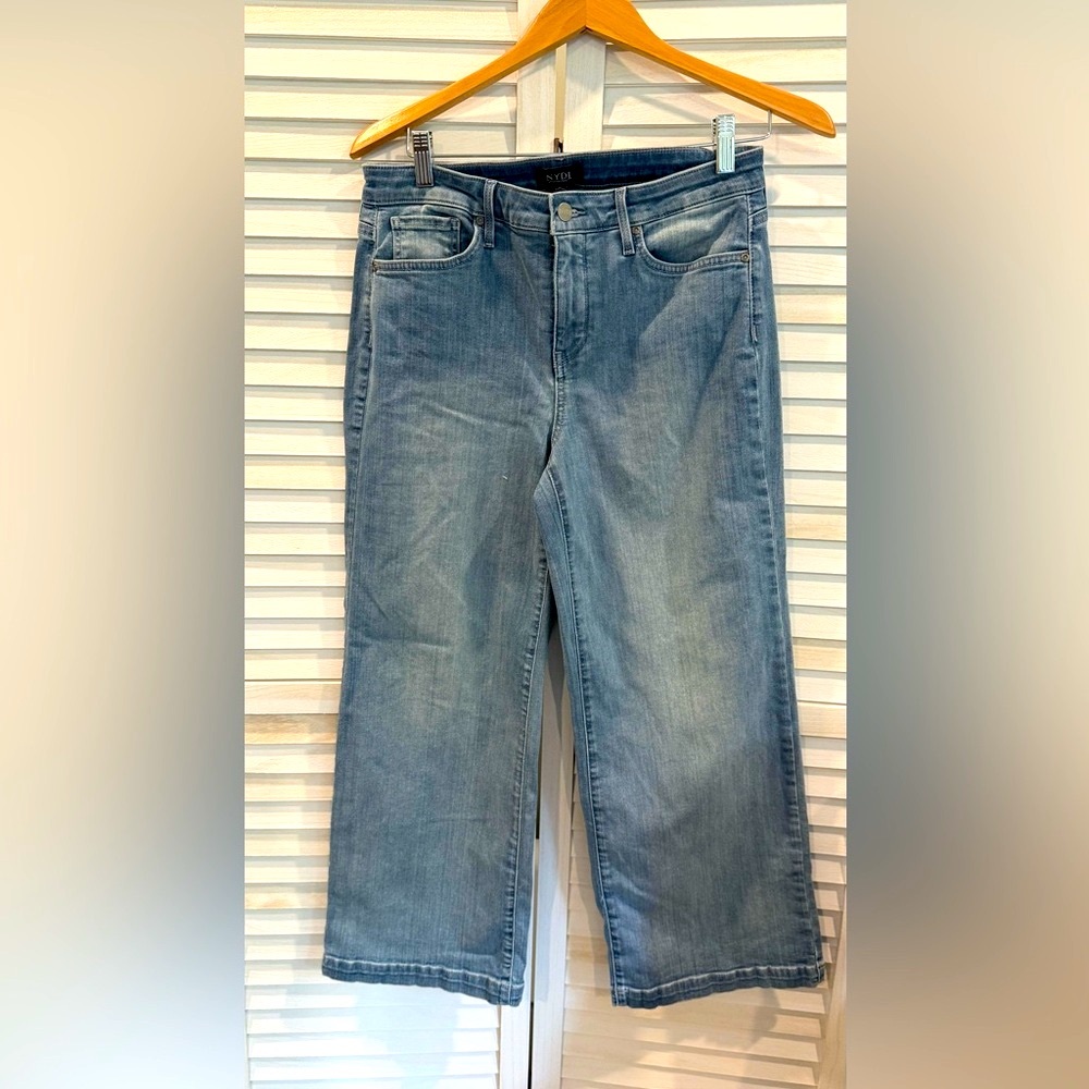 NYDJ Teresa wide leg ankle jeans. Size 8. - Picture 3 of 5